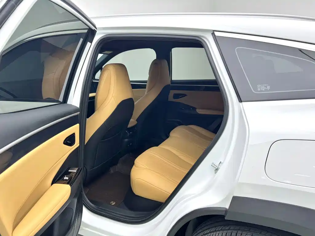 Geely Galaxy Galaxy L7 2025 2024 1.5T 115km MAX Soaring Dragon Edition
