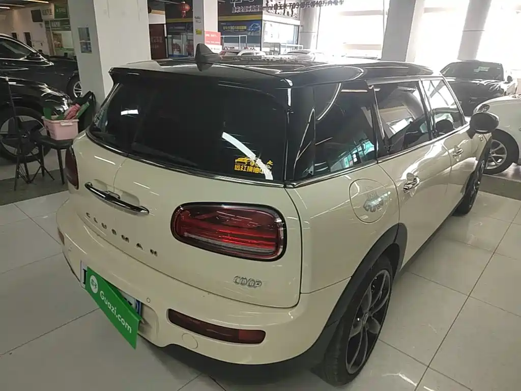 Фото 7 - MINI CLUBMAN