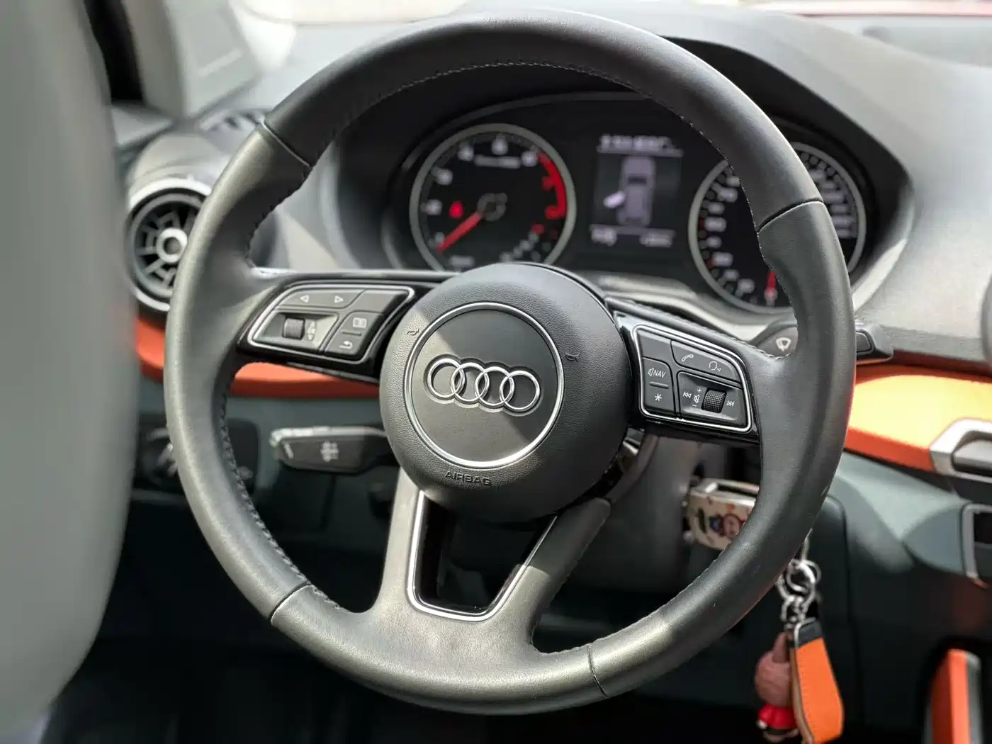 Audi Q2L 2018 35 TFSI Fashion Elegance China V фото 11