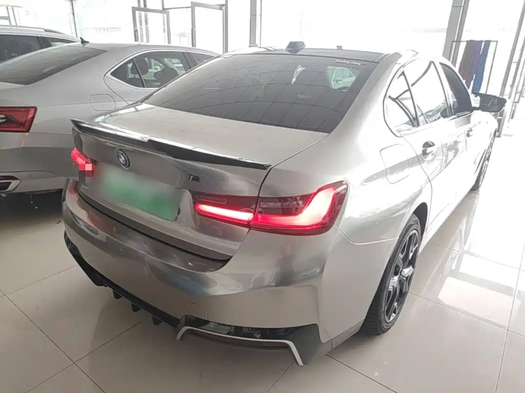 BMW i3 2022 2022 eDrive 35 L