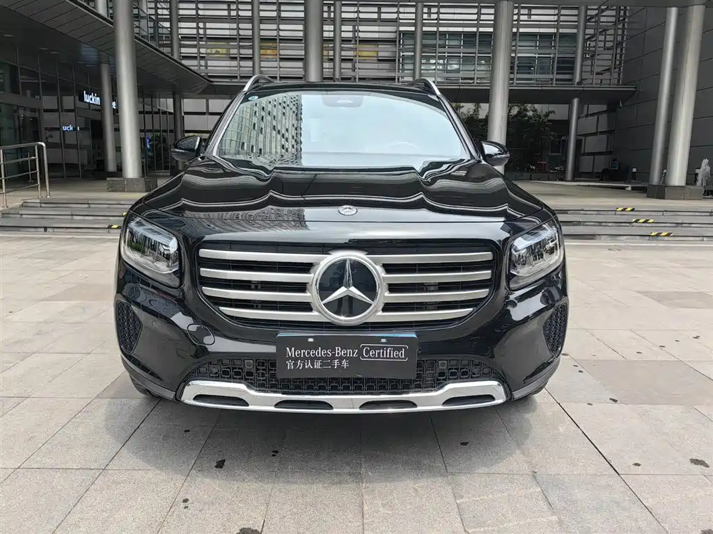 Mercedes-Benz GLB 2025 Model GLB 220 Fashion Style фото 2