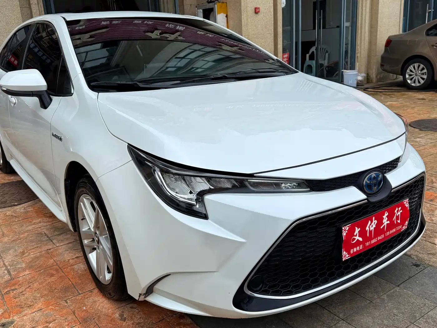 Toyota Levin 2022 Dual Engine 1.8H E-CVT Luxury Edition фото 3