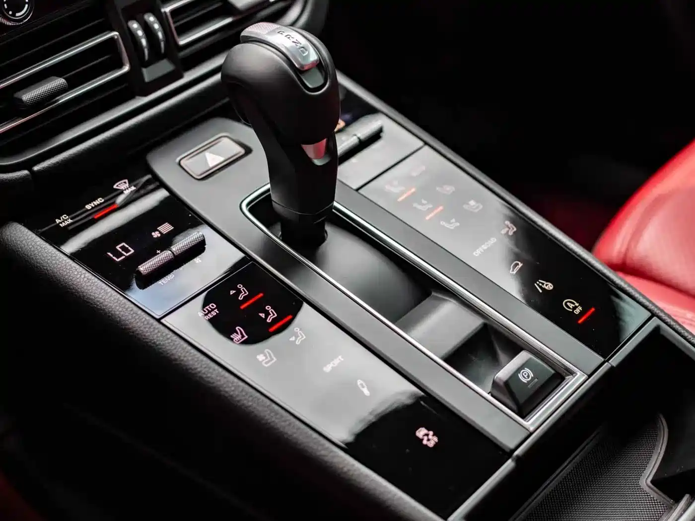 Porsche Macan 2025 Macan 2.0T Dream Chaser Edition фото 12