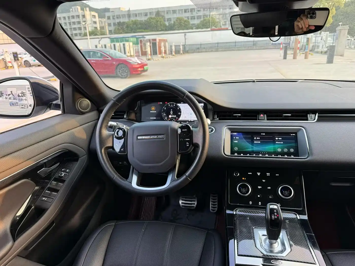 Land Rover Range Rover Evoque 2020 249PS R-DYNAMIC S Sport Edition фото 6