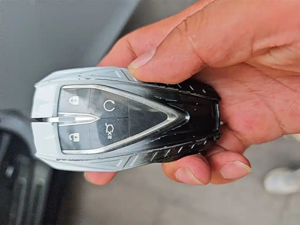 CHANGAN UNI-V