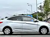 صورة 10 - Hyundai Verna
