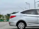 صورة 11 - Hyundai Verna