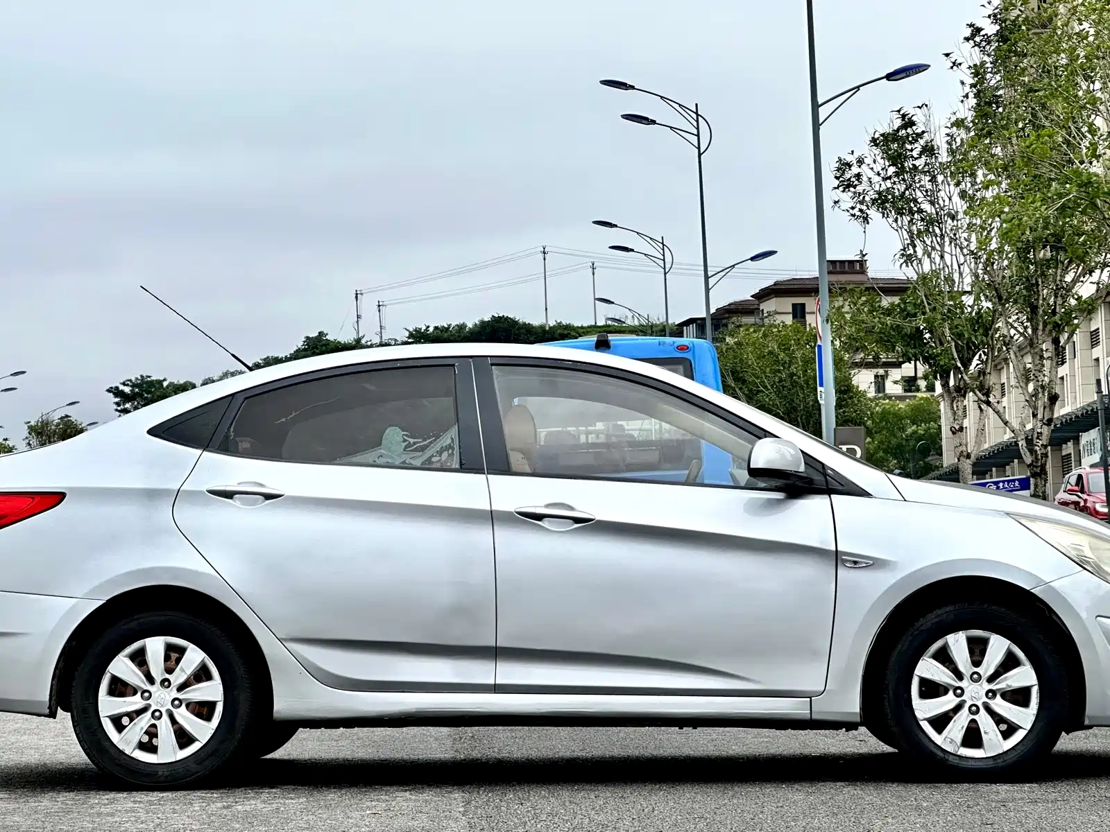 صورة 10 - Hyundai Verna