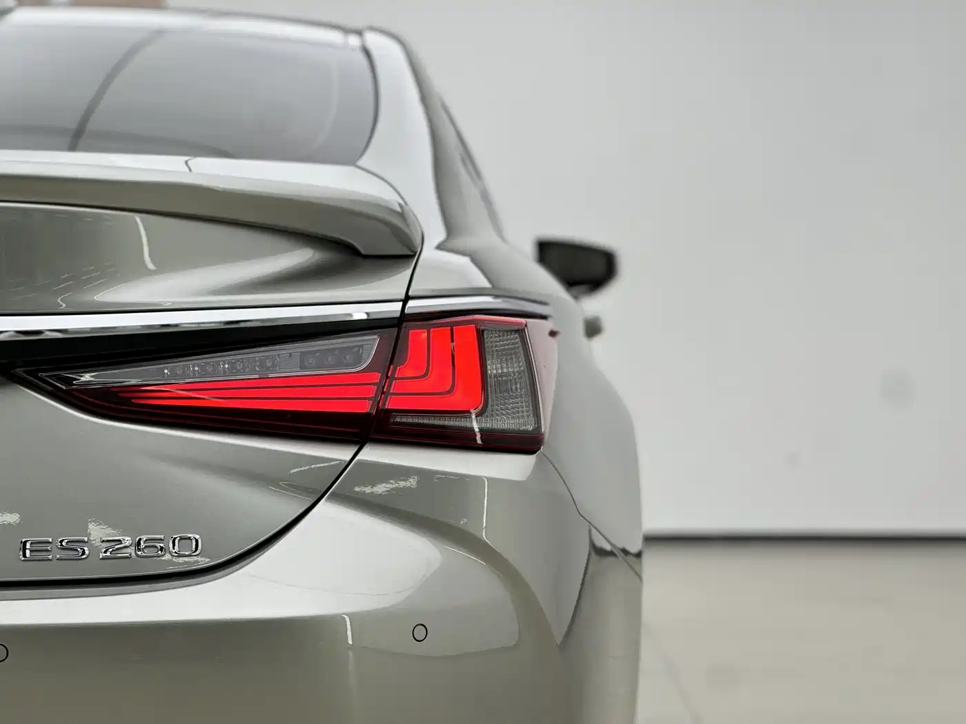 Lexus ES 2020 200 Excellence фото 14
