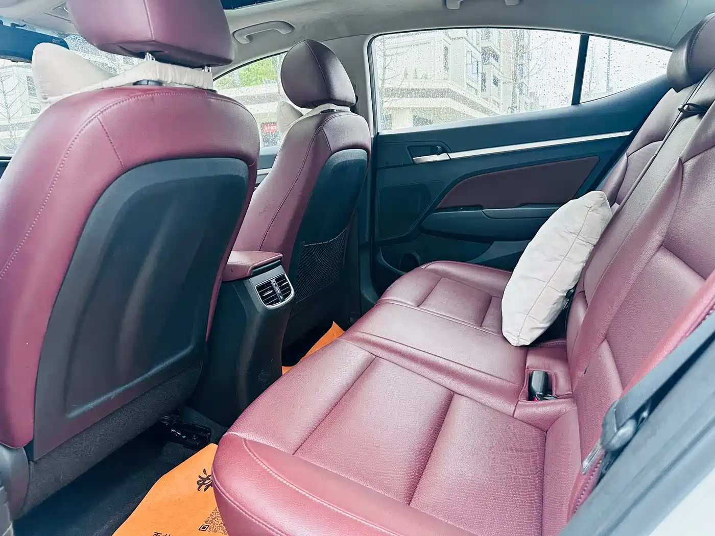 Hyundai Elantra 2016 1.6L Auto Smart·Luxury Edition фото 8