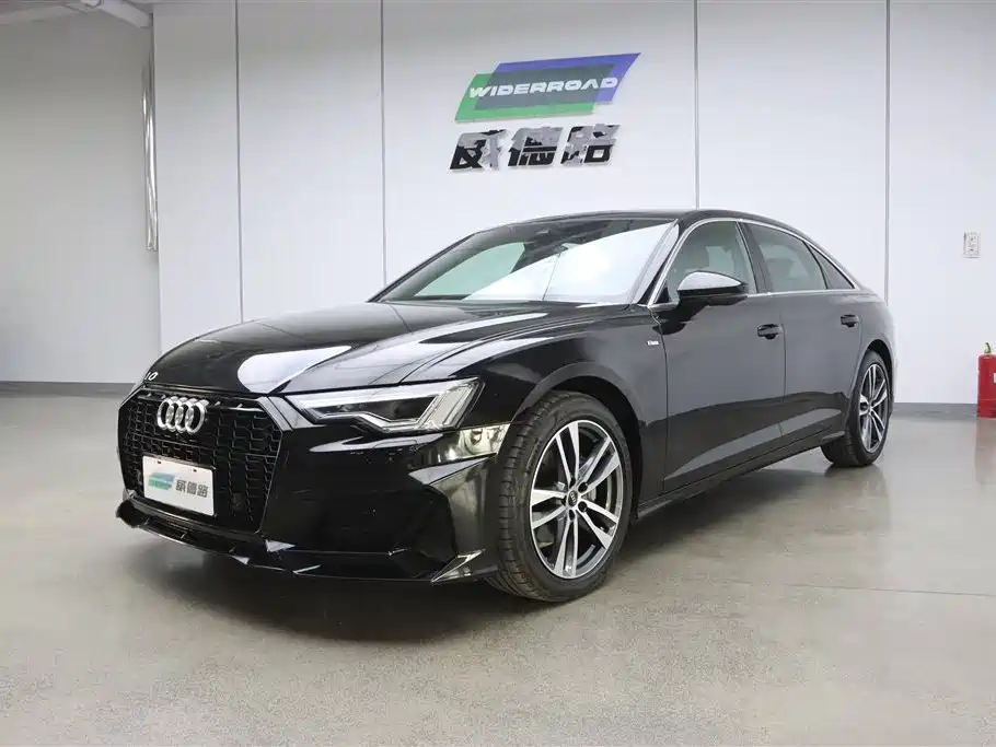 Audi A6L 2023 Facelift 40 TFSI Luxury Dynamic