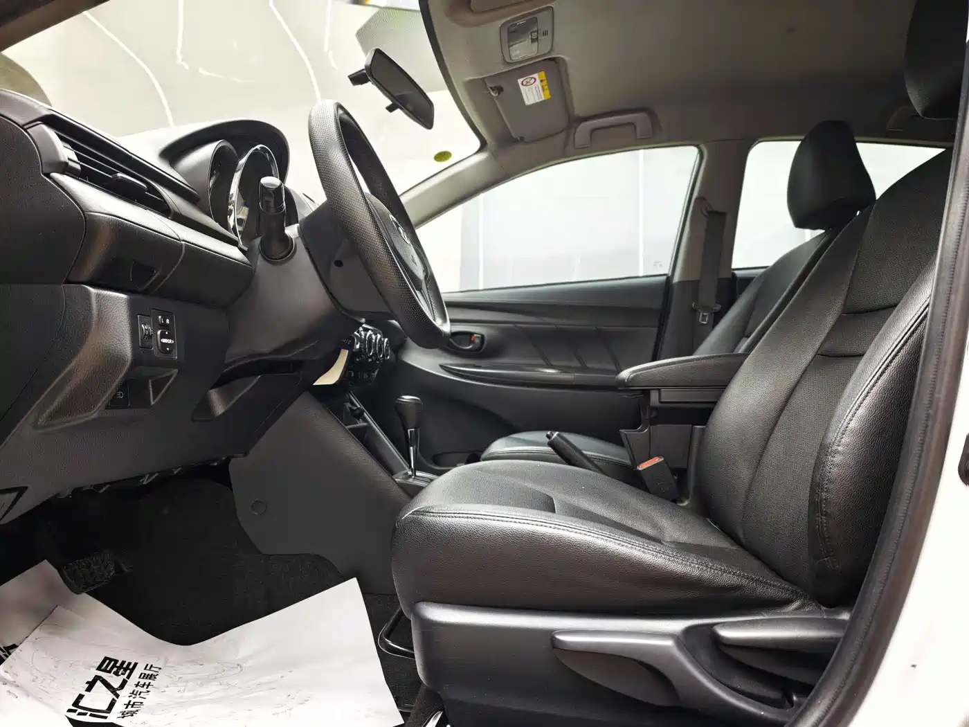 Toyota YARiS L Zhi Xuan 2019 1.5E CVT MeiDong Edition China VI фото 8