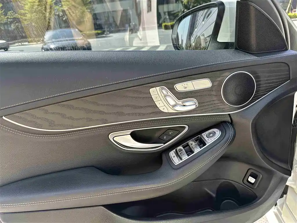 Mercedes-Benz C-Class 2020 C 260 L фото 17