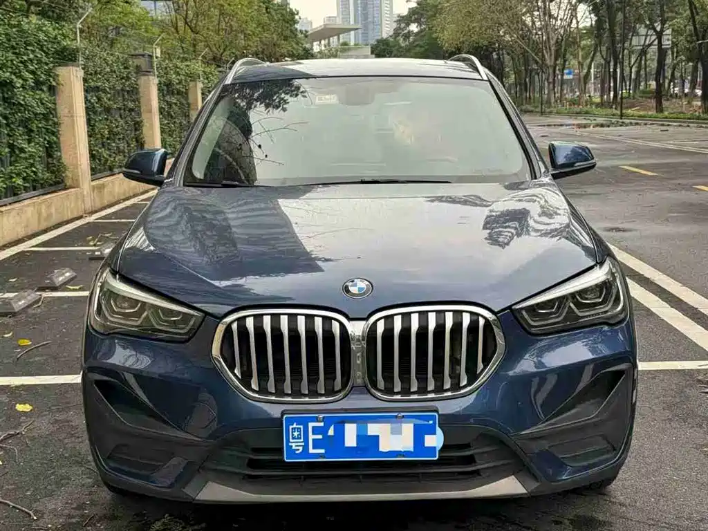 BMW X1 2021 sDrive25Li Leading фото 3