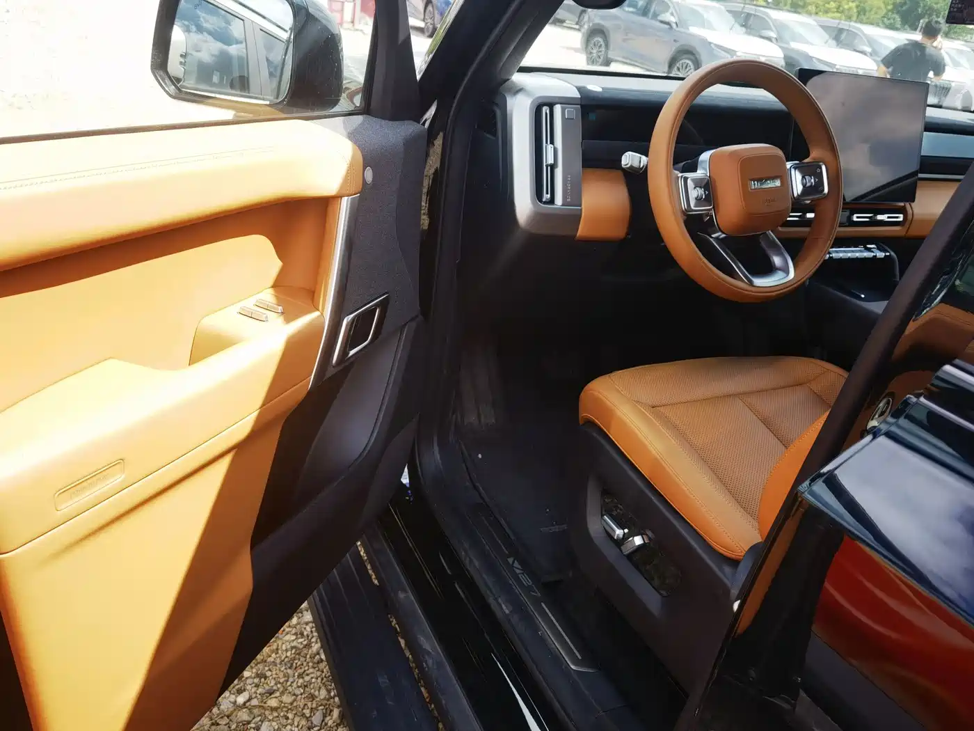 iCAR V27 2026 2026 200KM AWD Falcon 500