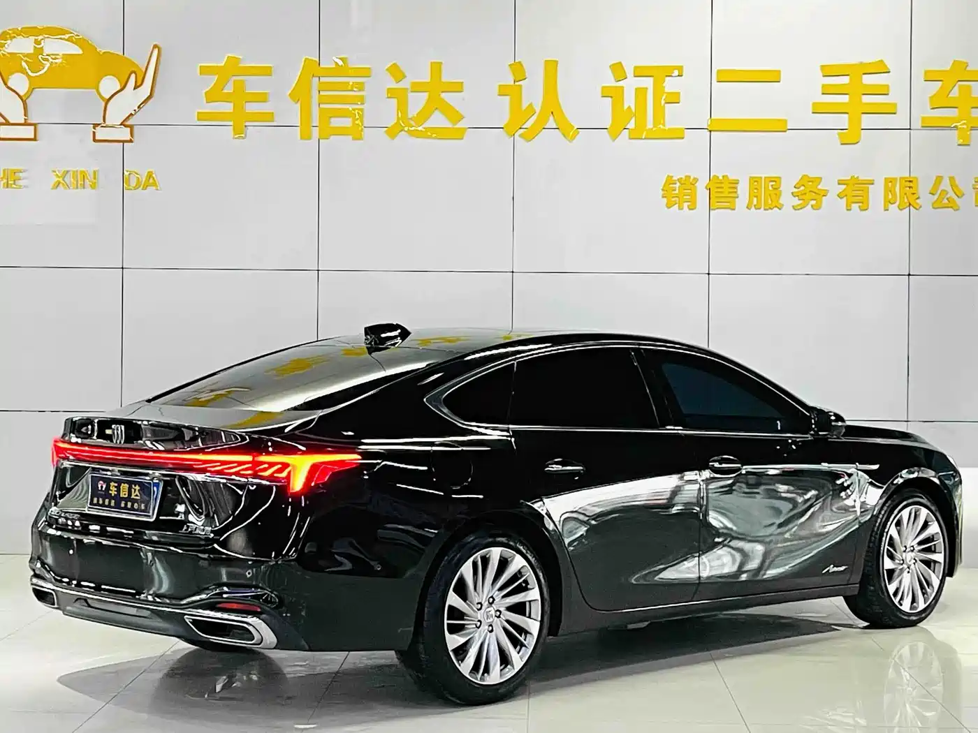 Buick LaCrosse 2025 2025 Platinum Avenir Edition