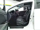 صورة 9 - Hyundai Mistra