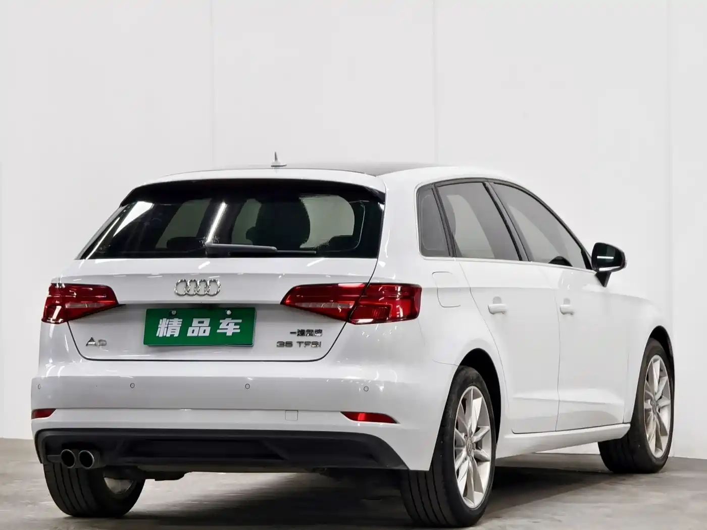 Audi A3 2018 30th Anniversary Sportback 35 TFSI Progressive фото 4