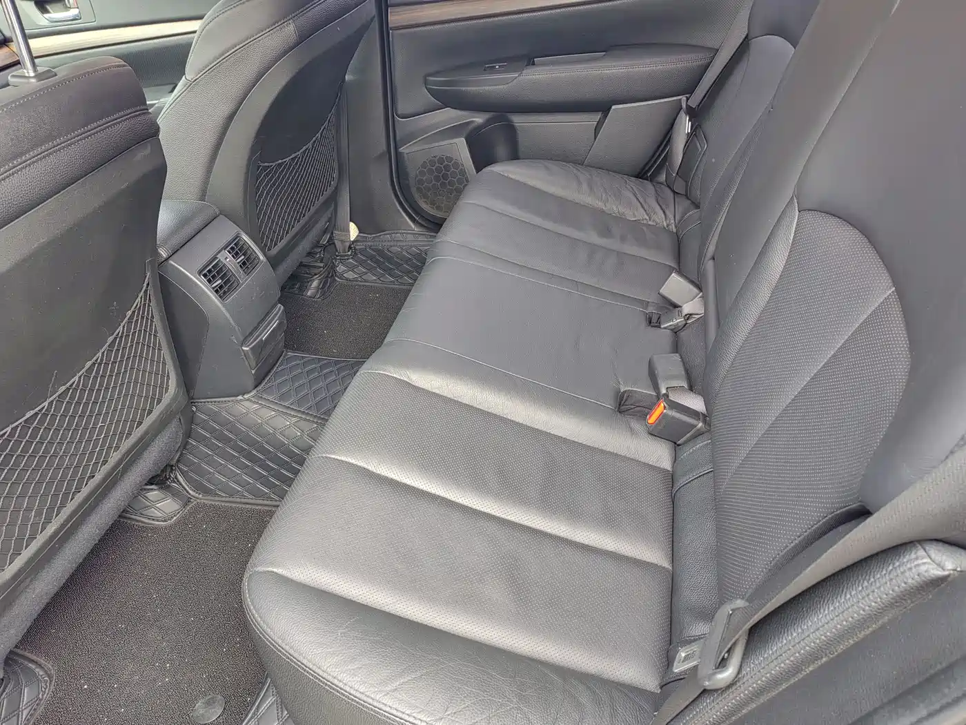 Subaru Outback 2014 2.5i Elegance Elite Edition фото 9