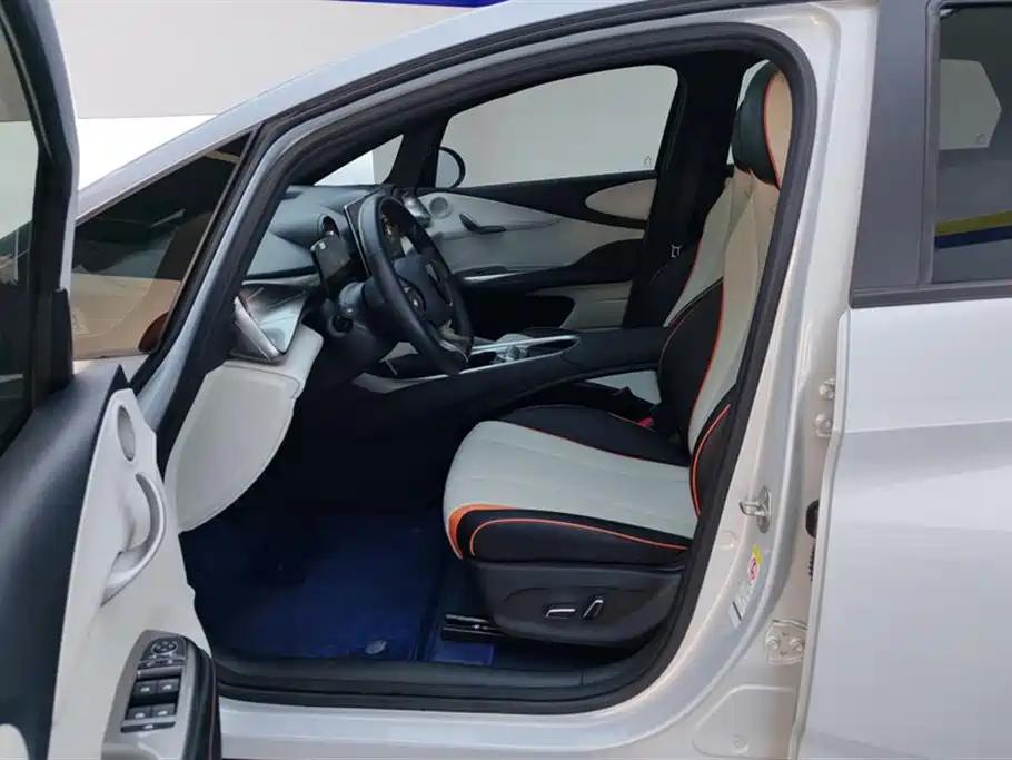 BYD Dolphin 2021 Model 405km Fashion Edition фото 9