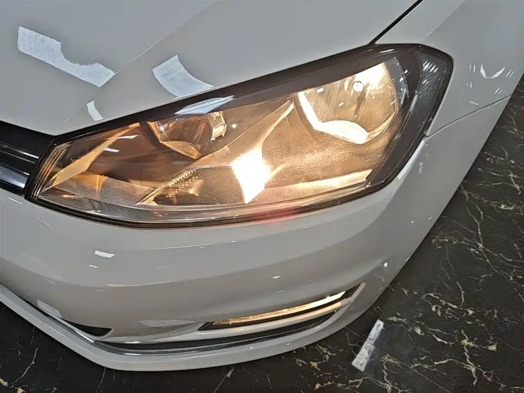 Volkswagen Golf 2016 230TSI Automatic Luxury фото 24