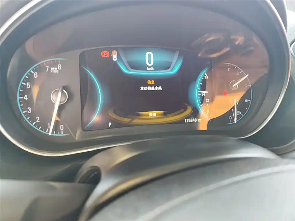 Buick Regal 2015 1.6T Elite Tech Edition фото 12