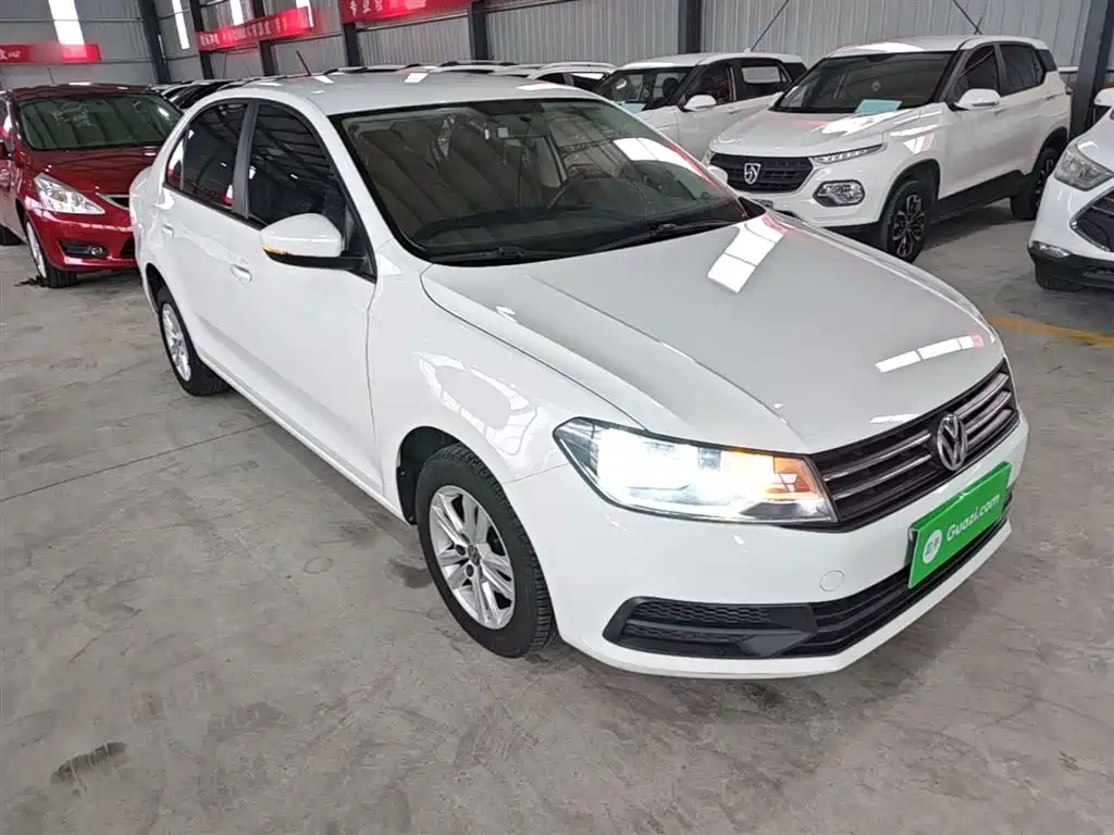 Volkswagen Santana 2016 1.6L Automatic Trend Edition фото 4
