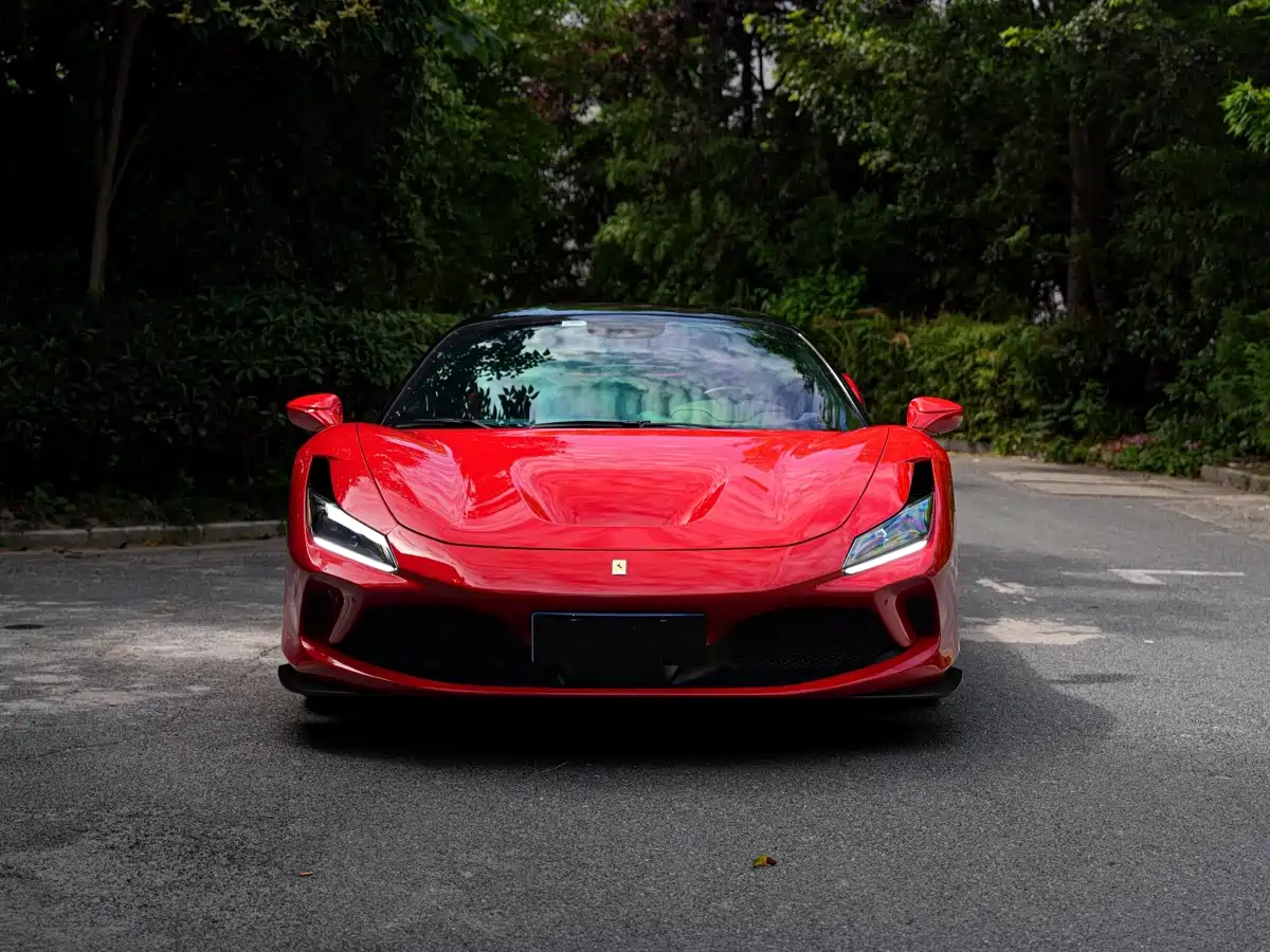 Ferrari F8 2021 2019 Tributo 3.9T V8