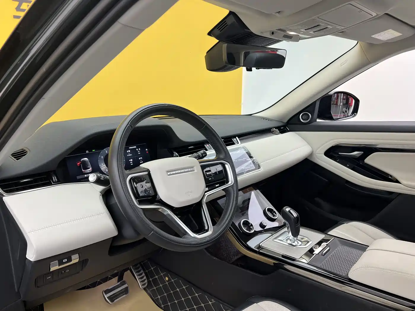 Land Rover Range Rover Evoque 2024 2023 Range Rover Evoque L 249PS Luxury Edition