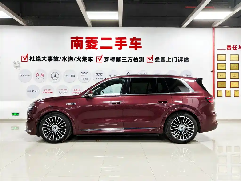 AITO Wenjie AITO M8 2025 Model Extended Range Ultra Edition 53.4kWh 5-Seater фото 6