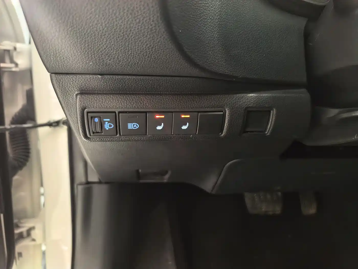Toyota Corolla 2021 TNGA 1.5L CVT Elite Edition фото 6