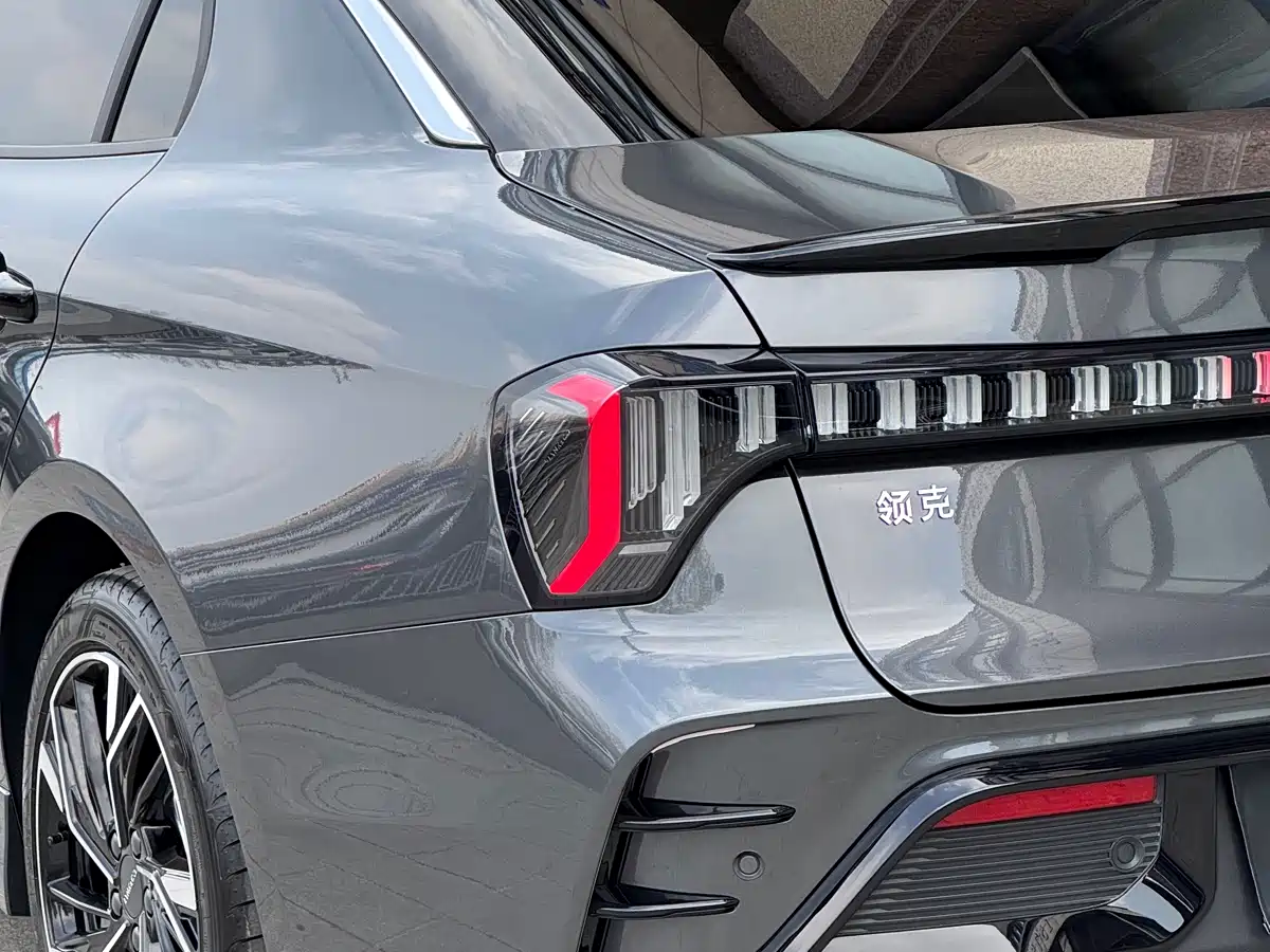 LYNK 03