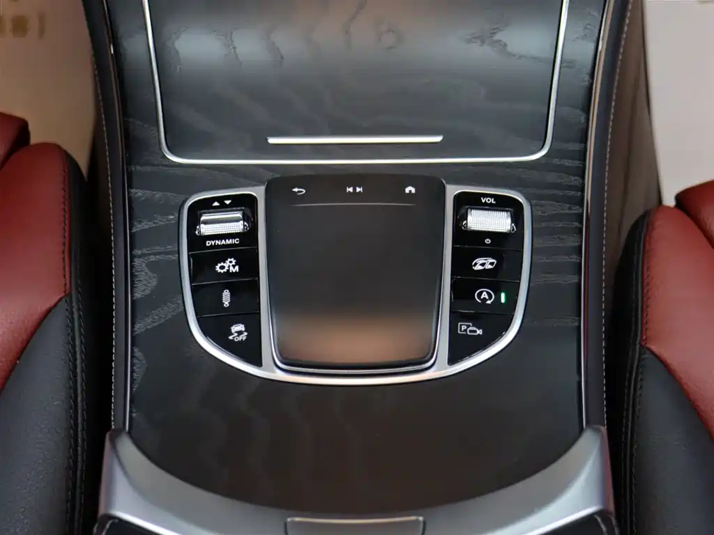 MERCEDES-BENZ GLC AMG