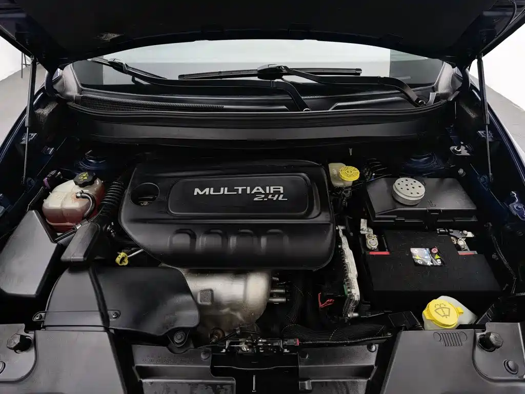 Jeep Cherokee 2018 2016 2.4L Leading Smart Edition