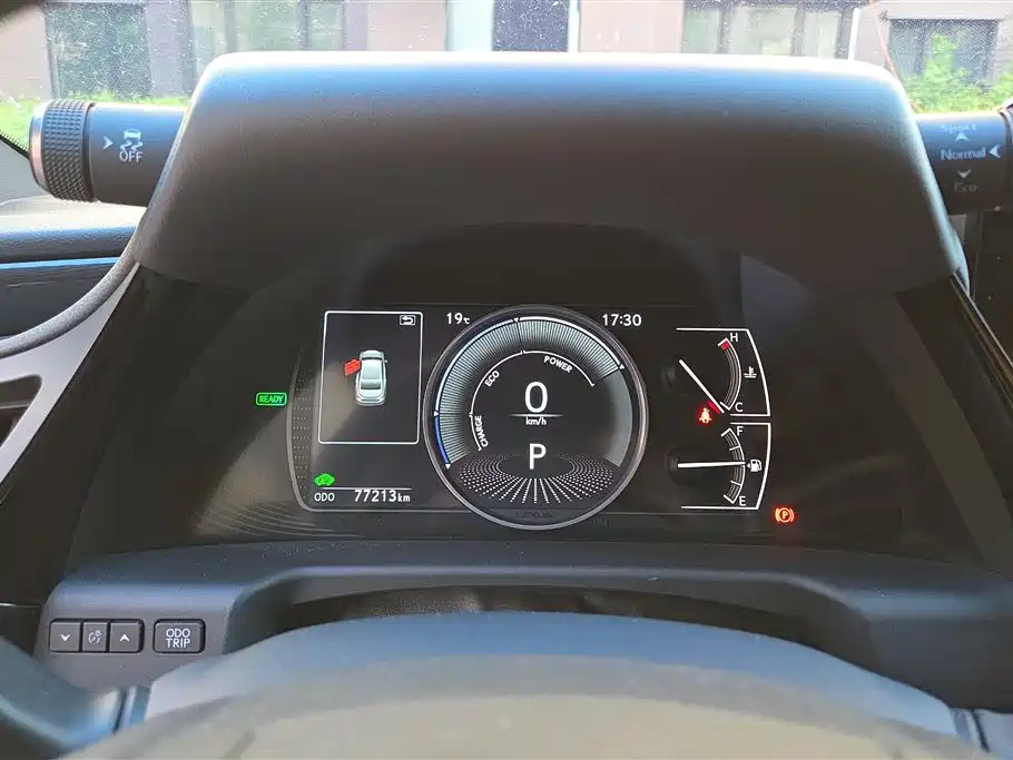 Lexus ES 2022 300h Excellence Edition фото 14