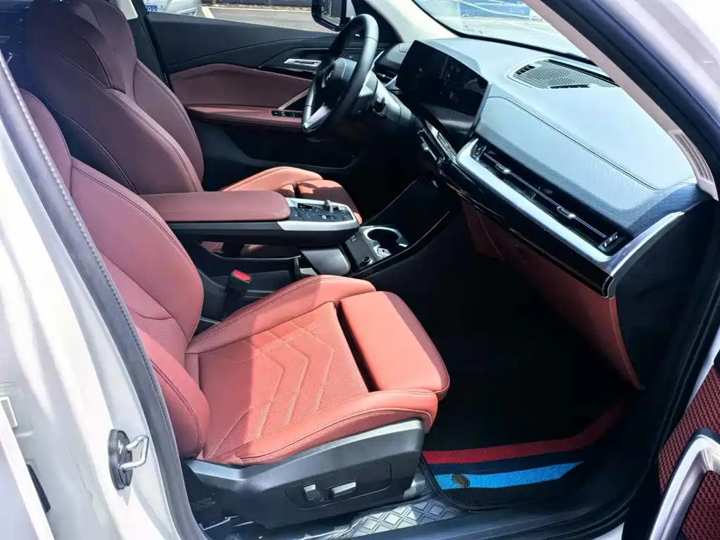 BMW X2 (Import) 2026 2025 sDrive25i M Sport Package