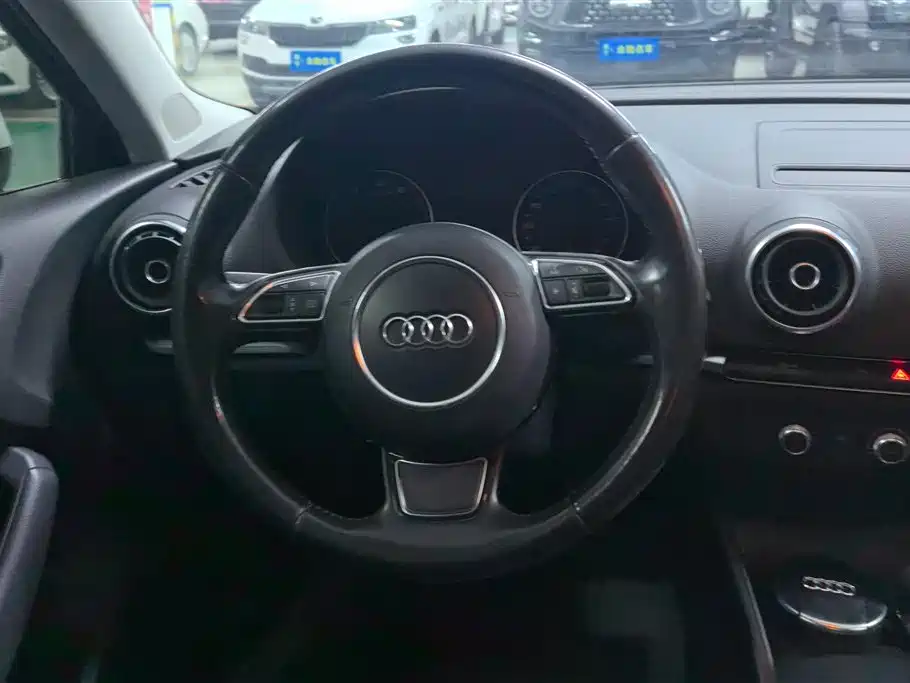 Audi A3 2015 Sportback 35 TFSI Millionth Anniversary Intelligent Leader Type фото 15