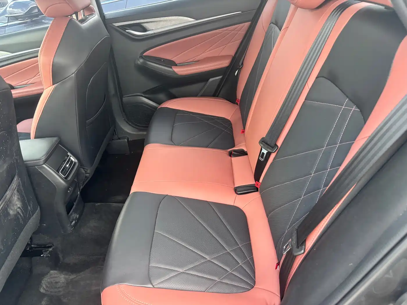 Changan Eado 2025 2023 Enjoy Edition PLUS Blue Whale NE 1.4T GDI DCT Premium Edition