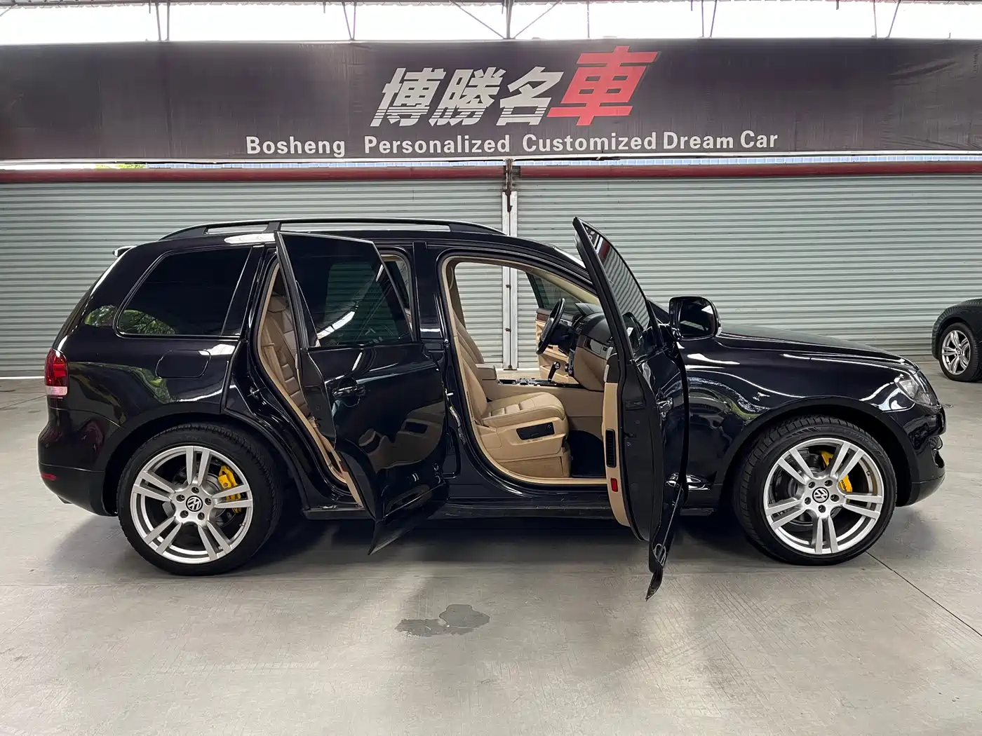 Volkswagen Touareg 2010 3.6 Limited Top Edition фото 8