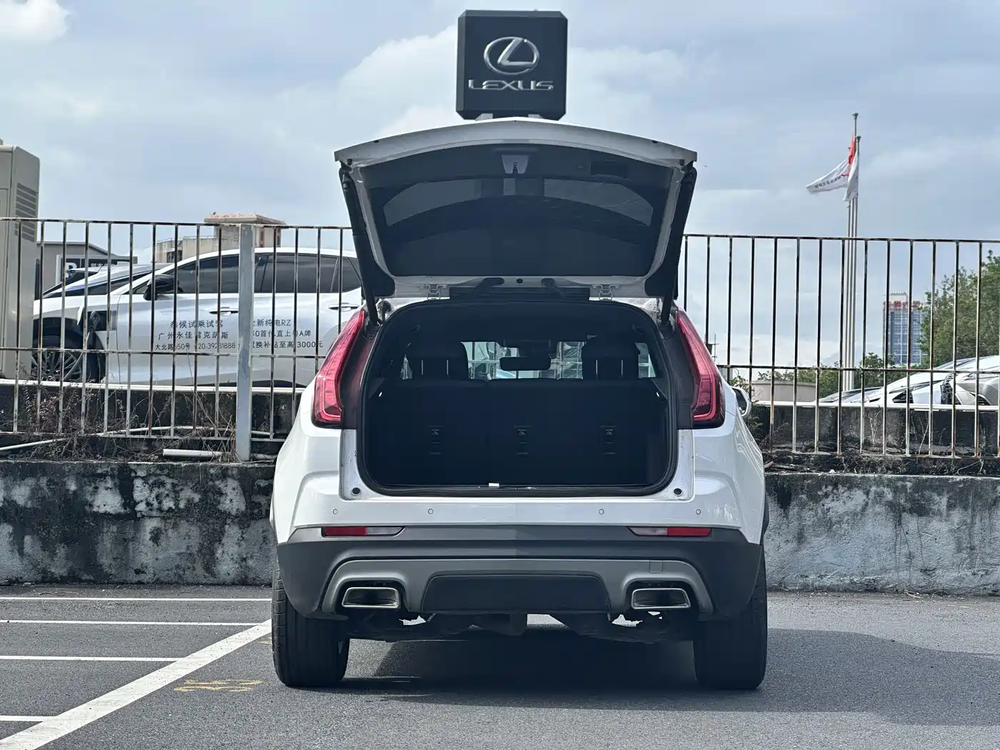 Cadillac XT4 2023 2023 28T 2WD Premium