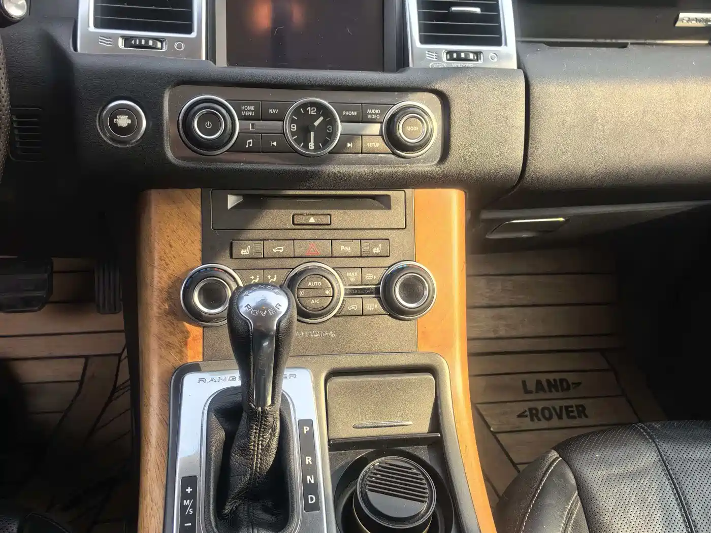 Land Rover Range Rover Sport 2012 5.0 NA V8 HSE фото 11