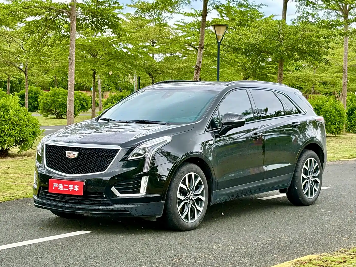 Cadillac XT5 2023 2022 2.0T AWD Luxury (Hummingbird Edition)