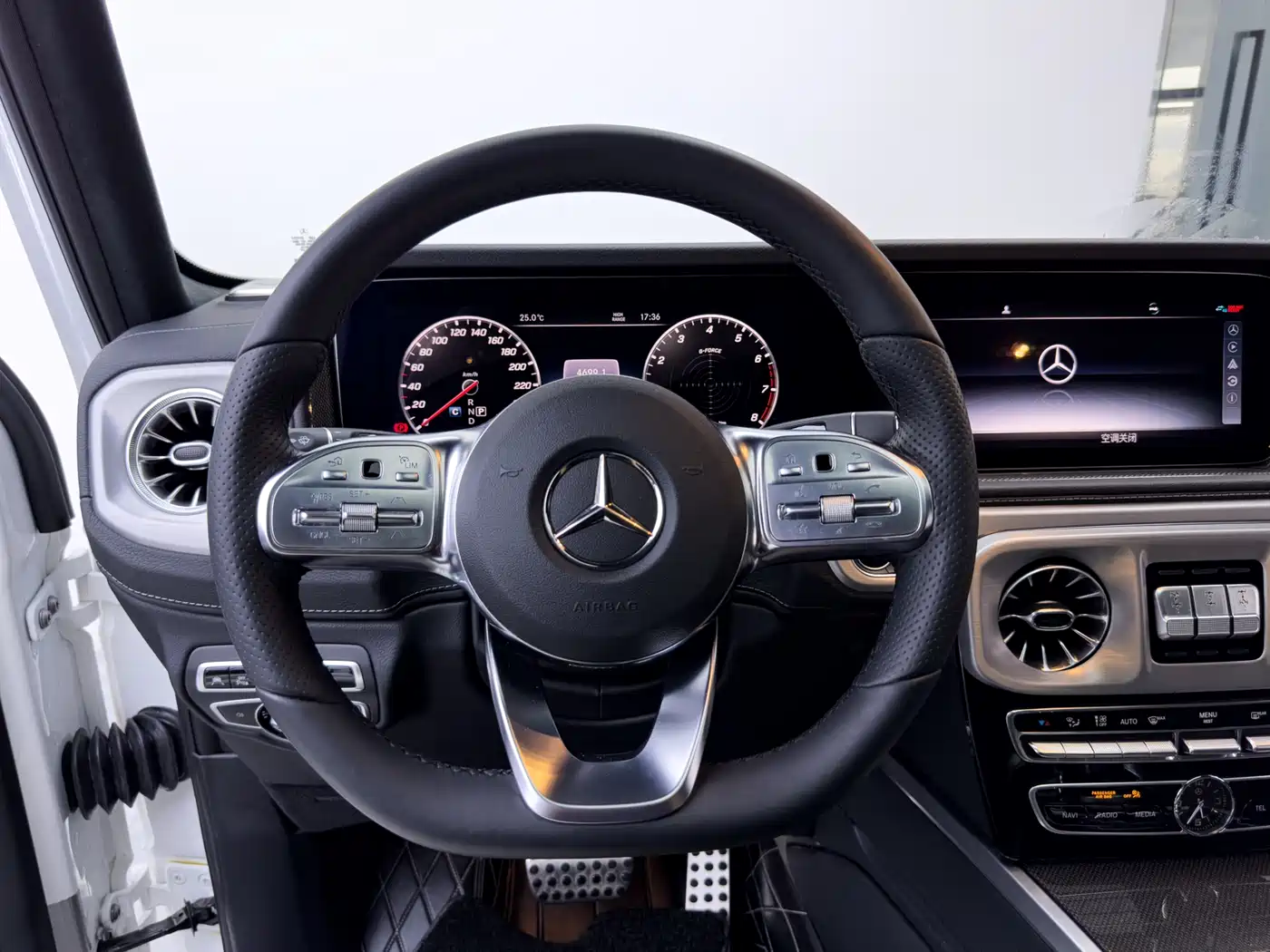 Mercedes-Benz G-Class 2022 G 500 фото 17