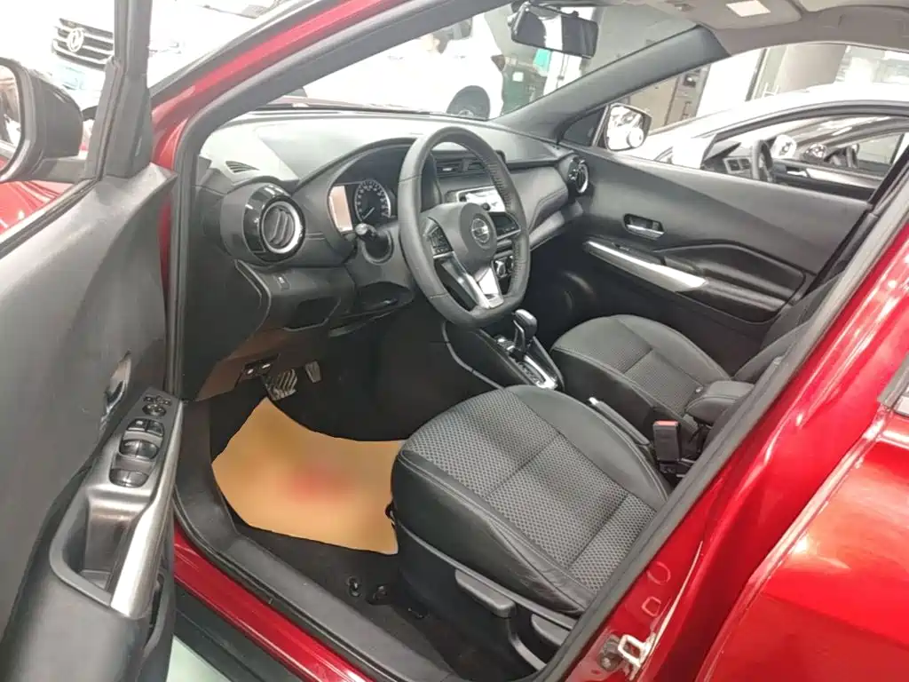 Nissan Kicks 2019 2018 1.5L CVT Smart Connect Premium Edition
