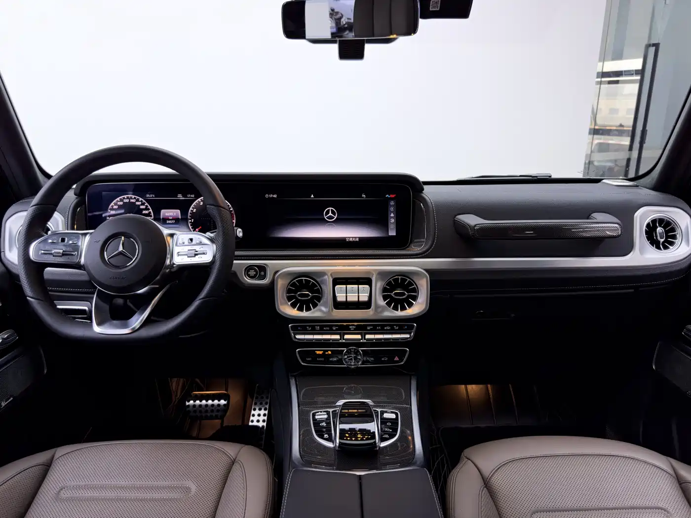 Mercedes-Benz G-Class 2022 G 500 фото 23