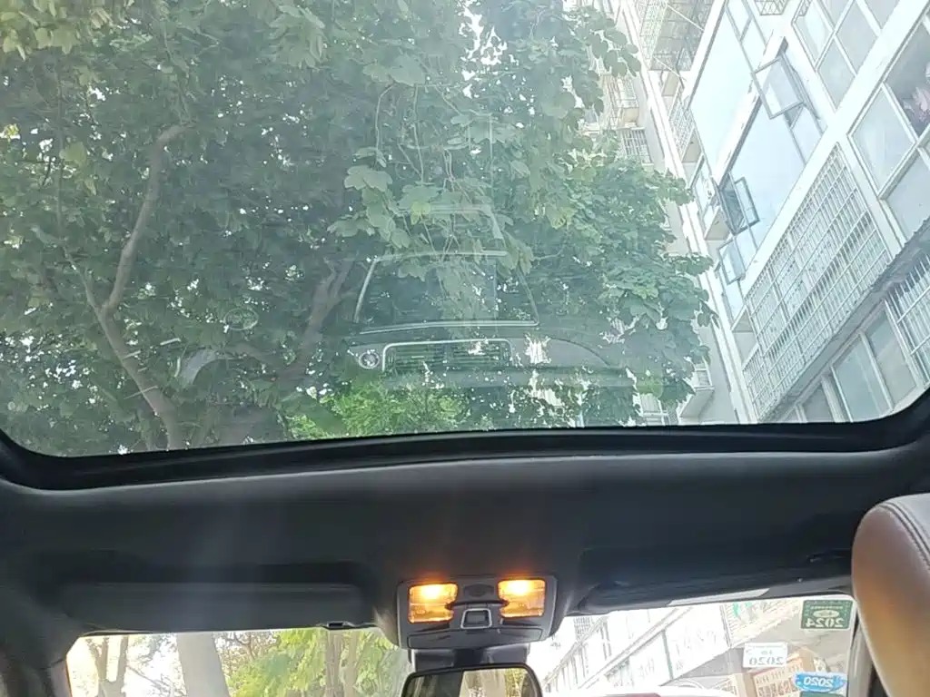 Landwind X7 2016 2015 2.0T Panorama Premium