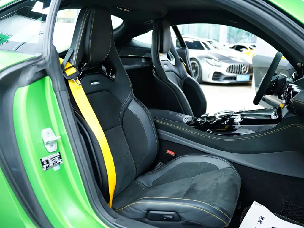 Фото 41 - Mercedes-Benz AMG GT