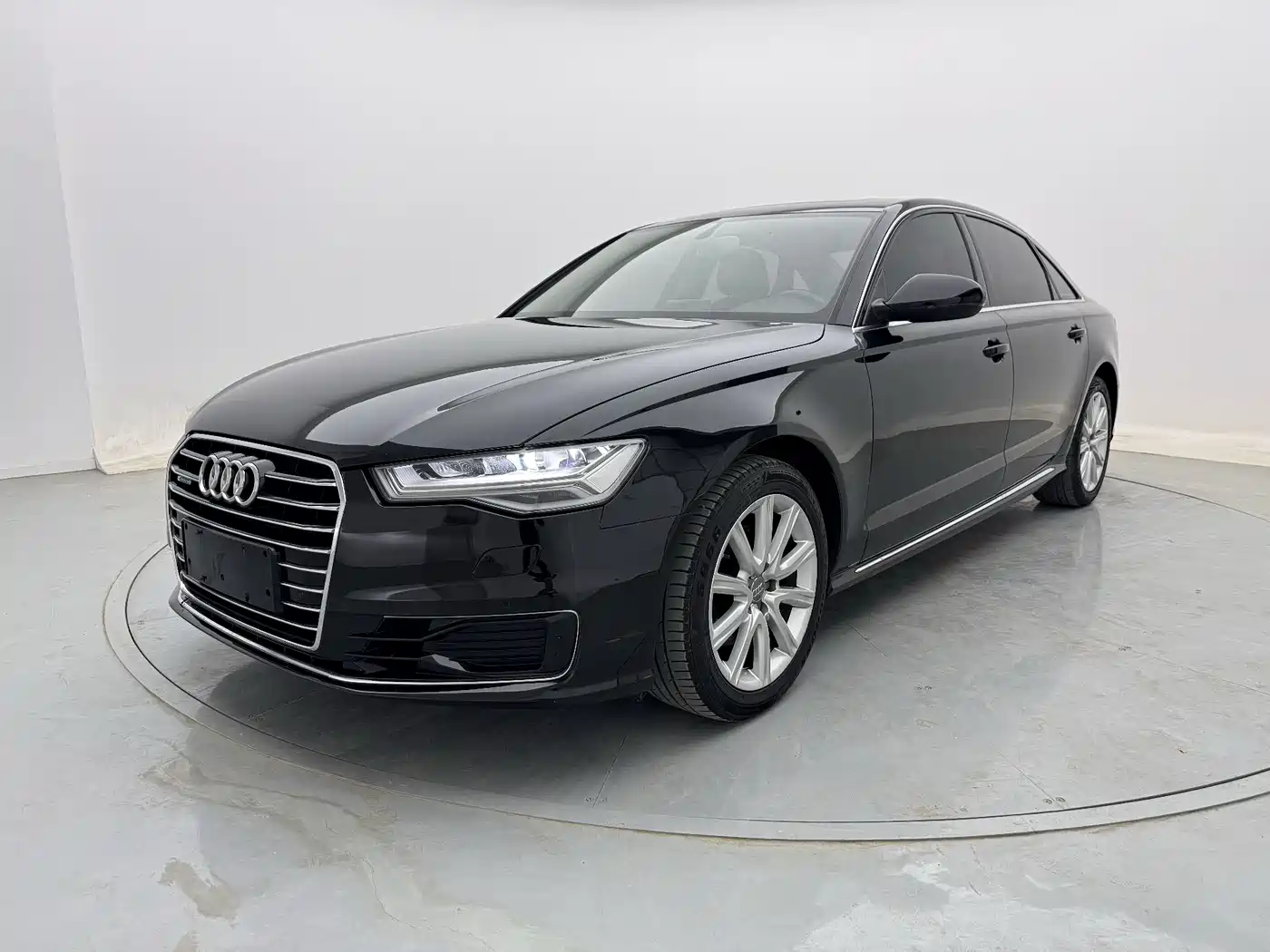 Audi A6L 2018 30th Anniversary TFSI Progressive