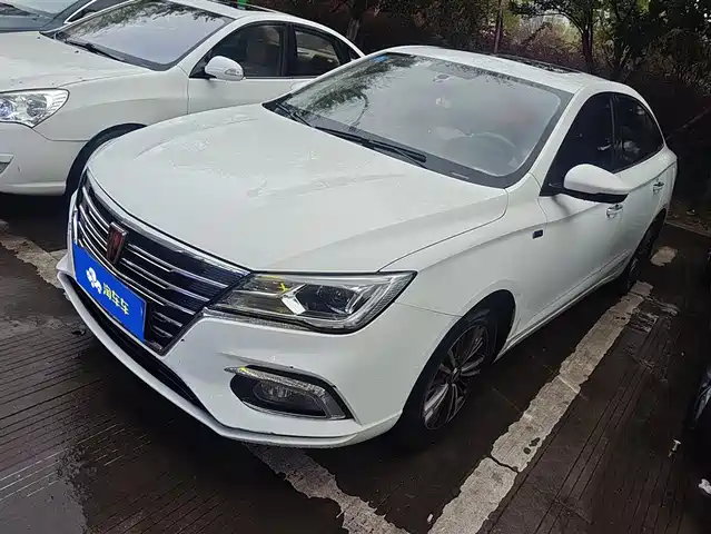 ROEWE I5