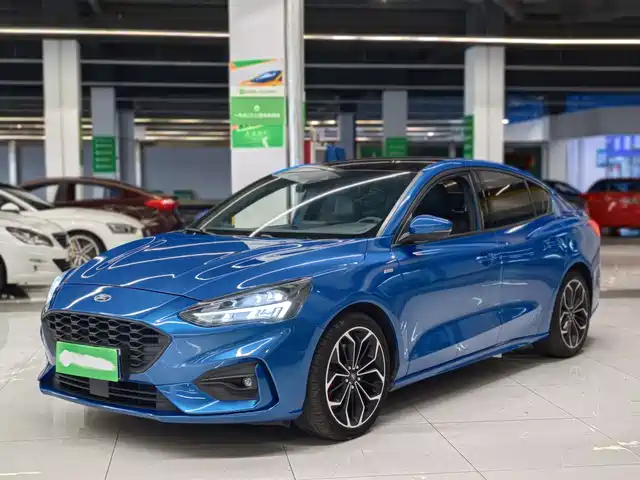  Ford Focus 2020 Sedan EcoBoost 180 Automatic ST Line